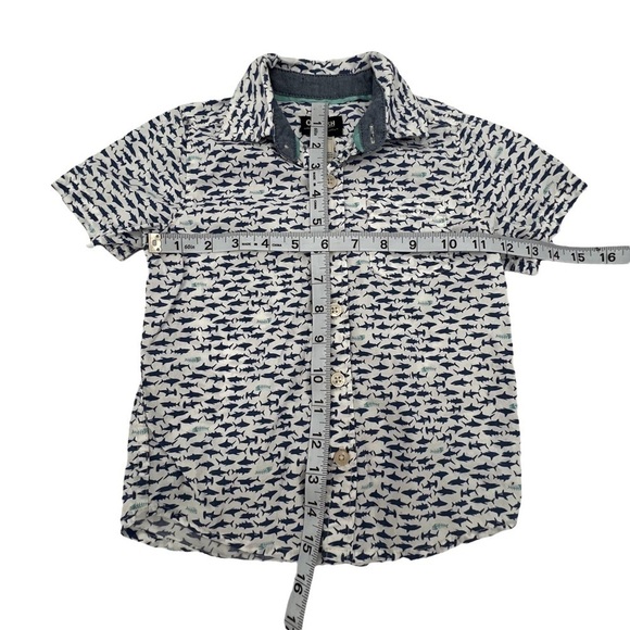 OshKosh B'Gosh Blue Shark Button Up Collared Short Sleeve Shirt Size 3T Boys - Picture 4 of 6